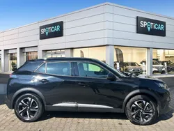 Schwarz Gebraucht 2021 Peugeot e-2008 Allure SUV | 20.990 € (Etwas zu teuer)