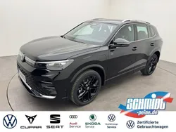 Black metallic Gebraucht 2025 VW Tiguan R-line SUV | 54.600 € (Superpreis)