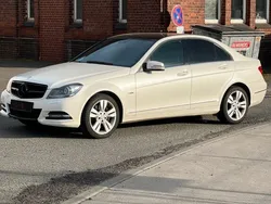 Weiß Gebraucht 2011 Mercedes C350 Limousine | 11.900 € (Fairer Preis)