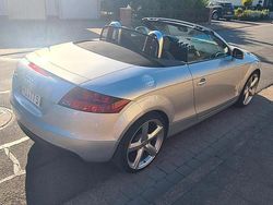 Silber Gebraucht 2008 Audi TT Roadster Cabrio | 8.999 € (Fairer Preis)