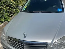 Grau Gebraucht 2008 Mercedes C220 Kombi | 2.500 €