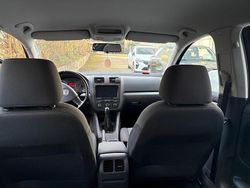 Schwarz Gebraucht 2007 VW Golf V Kleinwagen | 2.800 € (Fairer Preis)