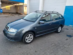 Grau Gebraucht 2005 Skoda Fabia Kombi | 1.299 € (Guter Preis)