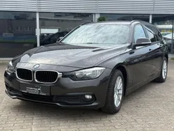 Schwarz Gebraucht 2016 BMW 318 Advantage Kombi | 9.990 € (Fairer Preis)