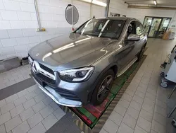 Grau Gebraucht 2021 Mercedes GLC300e Advanced Limousine | 42.390 € (Etwas zu teuer)