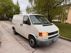 Weiß Gebraucht 2000 VW T4 Van | 6.900 €