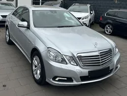 Silber Gebraucht 2010 Mercedes E350 Limousine | 13.950 € (Guter Preis)