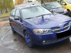 Blau Gebraucht 2002 Nissan Almera Limousine | 950 € (Guter Preis)