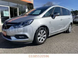 Silber Gebraucht 2017 Opel Zafira Active Van / Kleinbus | 12.490 € (Guter Preis)