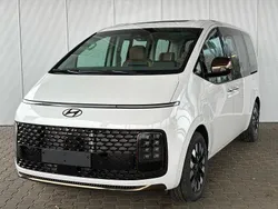 Weiß Gebraucht 2025 Hyundai Staria Van | 51.000 €