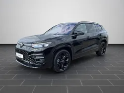 Grenadillschwarz metallic (metallic) Gebraucht 2025 VW Tayron R-line SUV | 64.900 € (Guter Preis)