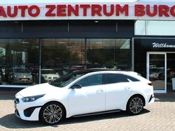 Weiß Gebraucht 2022 Kia ProCeed GT GT-Line Kleinwagen | 26.950 € (Fairer Preis)