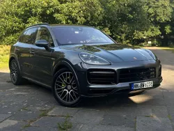 Grau Gebraucht 2021 Porsche Cayenne SUV | 76.990 € (Guter Preis)