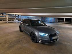 Grau Gebraucht 2017 Audi A3 Sportback S-Line Kleinwagen | 18.150 € (Fairer Preis)