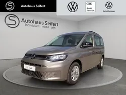 Beige Gebraucht 2022 VW Caddy Life Van / Kleinbus | 27.490 € (Fairer Preis)