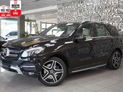 Obsidianschwarz metallic Gebraucht 2017 Mercedes GLE500 Active SUV | 30.990 € (Guter Preis)