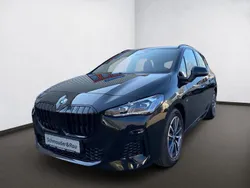 Metallic Gebraucht 2023 BMW 218 Active Tourer M Sport Van / Kleinbus | 33.960 € (Teuer)