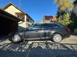Schwarz Gebraucht 2016 Skoda Superb Ambition Kombi | 14.900 € (Etwas zu teuer)