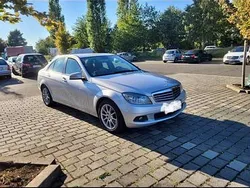 Grau Gebraucht 2009 Mercedes C200 Limousine | 3.000 € (Guter Preis)