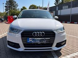 Weiß Gebraucht 2016 Audi A1 Sportback Kleinwagen | 15.500 € (Teuer)