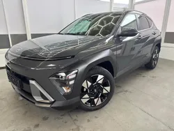 Ecotronic gray pearl pe2 Neu 2025 Hyundai Kona Premium SUV | 32.839 € (Fairer Preis)