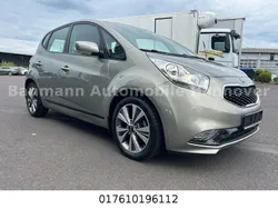 Silber Gebraucht 2017 Kia Venga Spirit Kleinwagen | 10.499 € (Guter Preis)