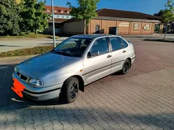 Silber Gebraucht 1999 Seat Cordoba Limousine | 1.200 €