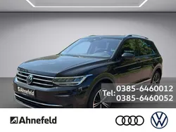 Black metallic Gebraucht 2021 VW Tiguan United SUV | 27.888 € (Guter Preis)