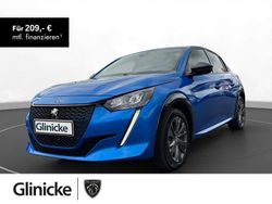 Blau Gebraucht 2022 Peugeot e-208 Allure Kleinwagen | 19.695 € (Etwas zu teuer)