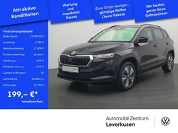 Schwarz / black magic perleffekt (metallic) Gebraucht 2022 Skoda Karoq Ambition SUV | 22.980 € (Superpreis)