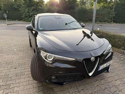 Schwarz Gebraucht 2017 Alfa Romeo Stelvio Executive SUV | 24.500 € (Teuer)