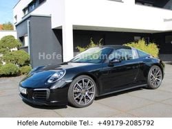 Schwarz Gebraucht 2018 Porsche 911 | 109.911 €
