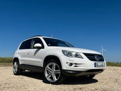 Weiß Gebraucht 2009 VW Tiguan Track & Field SUV | 5.499 € (Fairer Preis)
