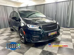 Schwarz Neu 2024 Chrysler Pacifica Touring SUV | 59.770 €