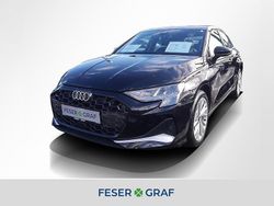 Mythosschwarz metallic Gebraucht 2025 Audi A3 Advanced Plus Limousine | 27.740 €