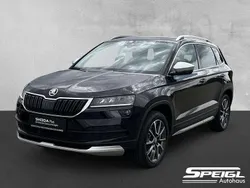 Schwarzmagic perleffekt Gebraucht 2020 Skoda Karoq Scout 4x4 SUV | 25.990 € (Fairer Preis)