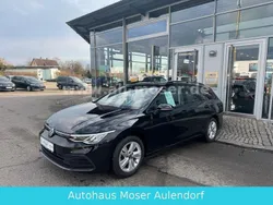 Schwarz Gebraucht 2021 VW Golf VIII Life Kombi | 21.980 € (Etwas zu teuer)