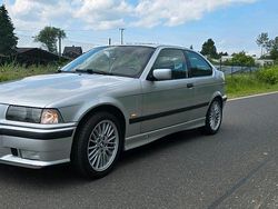 Silber Gebraucht 2025 BMW 316 Basis | 4.200 €