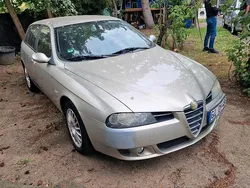 Gold Gebraucht 2003 Alfa Romeo 156 Kombi | 850 €