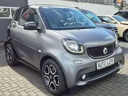 Nachtschwarz Gebraucht 2015 Smart ForTwo Coupé Prime Coupé | 10.900 € (Etwas zu teuer)