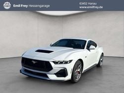 Oxford white Neu 2025 Ford Mustang GT Fastback Coupé | 55.990 € (Guter Preis)