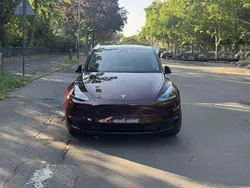 Rot Gebraucht 2024 Tesla Model Y Performance SUV | 42.000 € (Fairer Preis)