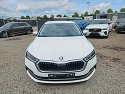 Weiß Gebraucht 2021 Skoda Octavia First Edition Kombi | 15.900 € (Guter Preis)