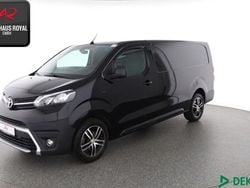 Schwarz (metallic) Gebraucht 2023 Toyota Proace Comfort Van / Kleinbus | 22.880 €