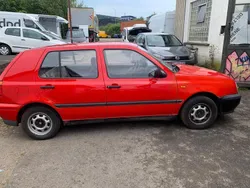 Rot Gebraucht 1996 VW Golf III Kleinwagen | 1.100 € (Guter Preis)