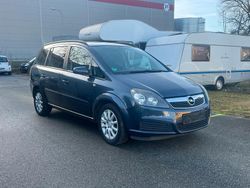 Blau Gebraucht 2006 Opel Zafira Van / Kleinbus | 3.200 € (Etwas zu teuer)
