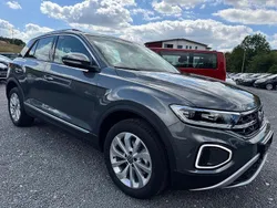 Grau Neu 2024 VW T-Roc Style SUV | 32.880 € (Superpreis)
