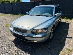 Blau Gebraucht 2002 Volvo V70 Kombi | 1.499 € (Superpreis)