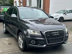 Grau Gebraucht 2012 Audi Q5 Comfort SUV | 14.999 € (Etwas zu teuer)