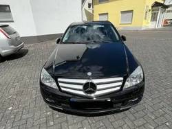 Schwarz Gebraucht 2010 Mercedes C200 Avantgarde Limousine | 6.900 € (Fairer Preis)
